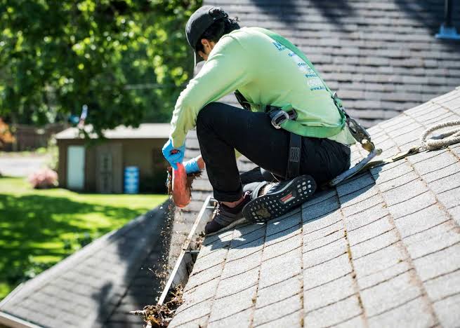 gutter-cleaning-allerton